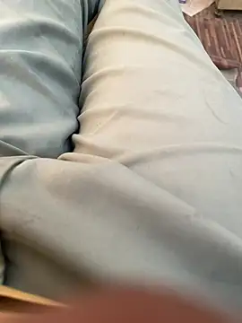 u wan me online show from 03-25-26, 06:13