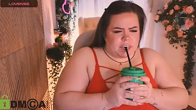 Sheila queen  online show from 11-30-25, 08:53