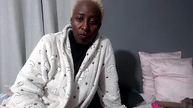 Snapshot of graciousxxx chatting on 07-24-26, 07:21 graciousxxx online show from 07-24-26, 07:21