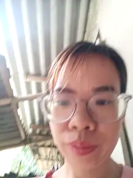   Mai-love19   online show from 04-18-26, 08:49