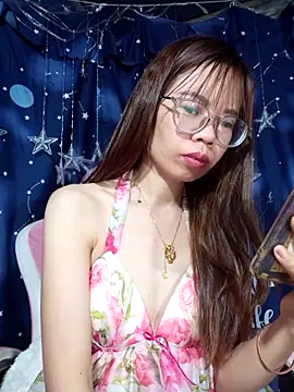   Mai-love19   online show from 03-12-26, 12:49