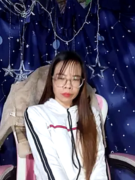   Mai-love19   online show from 12-01-25, 10:32