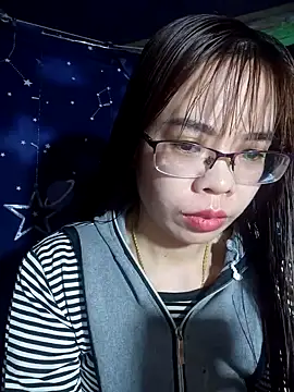   Mai-love19   online show from 03-10-25, 07:44