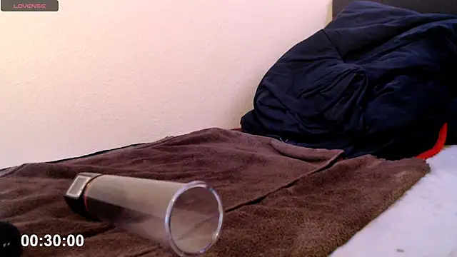 -sluttyass- online show from 11-15-25, 12:03