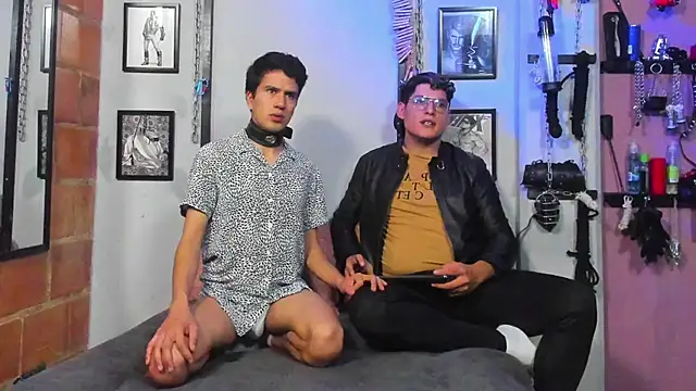 Snapshot of dom2travelersss chatting on 03-14-25, 02:08 dom2travelersss online show from 03-14-25, 02:08