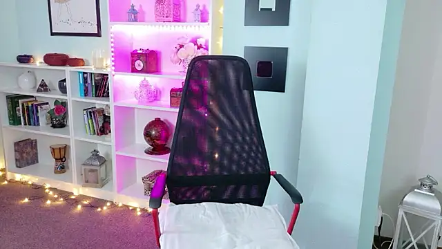 BrianaJoy online show from 03-04-26, 05:48