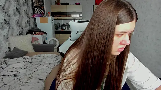 Lis Kollen online show from 11-11-25, 08:20