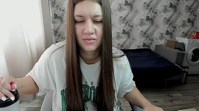 Snapshot of Lis_Kollen chatting on 04-28-26, 05:56 Lis Kollen online show from 04-28-26, 05:56