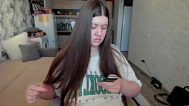 Lis Kollen online show from 11-20-25, 09:43