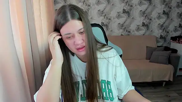 Lis Kollen online show from 10-25-25, 10:47