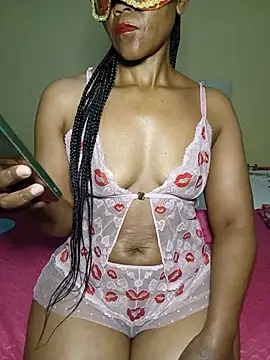 Snapshot of BabySweetDee chatting on 06-18-26, 08:46 BabySweetDee online show from 06-18-26, 08:46