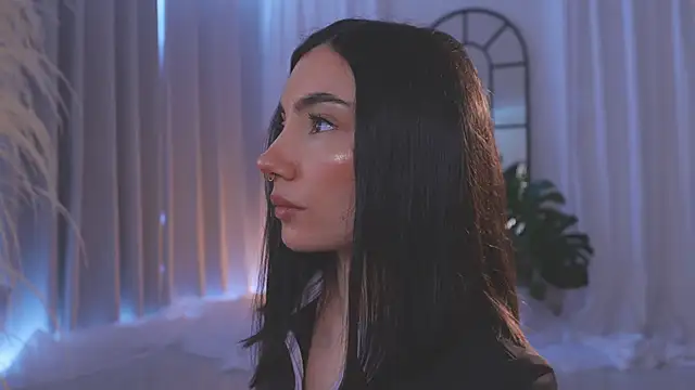 AmyArmstrong online show from 11-23-25, 02:49