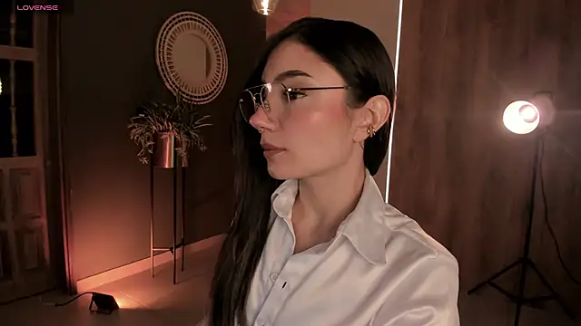 AmyArmstrong online show from 02-27-25, 12:25