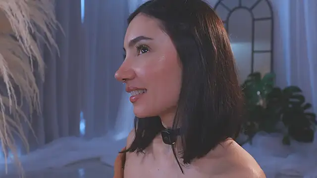 AmyArmstrong online show from 11-17-25, 09:30