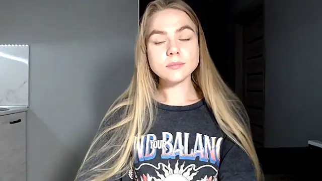 Sunbeam  online show from 11-22-25, 05:01