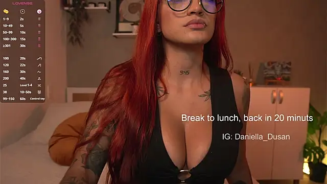 Snapshot of DaniDusan_ chatting on 12-02-24, 10:29 DaniDusan  online show from 12-02-24, 10:29