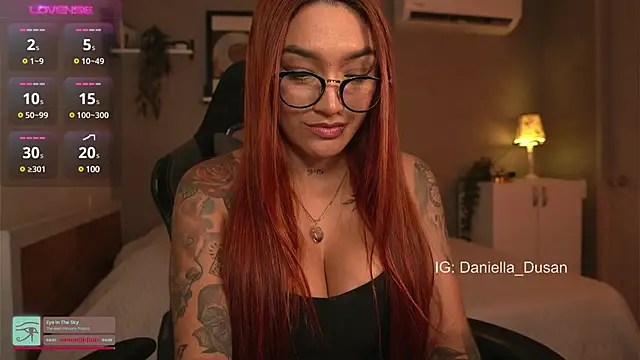 Snapshot of DaniDusan_ chatting on 02-02-25, 07:14 DaniDusan  online show from 02-02-25, 07:14