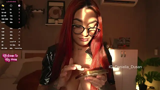 Snapshot of DaniDusan_ chatting on 12-01-24, 10:04 DaniDusan  online show from 12-01-24, 10:04