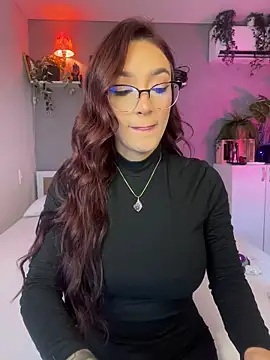 DaniDusan  online show from 11-09-25, 05:28