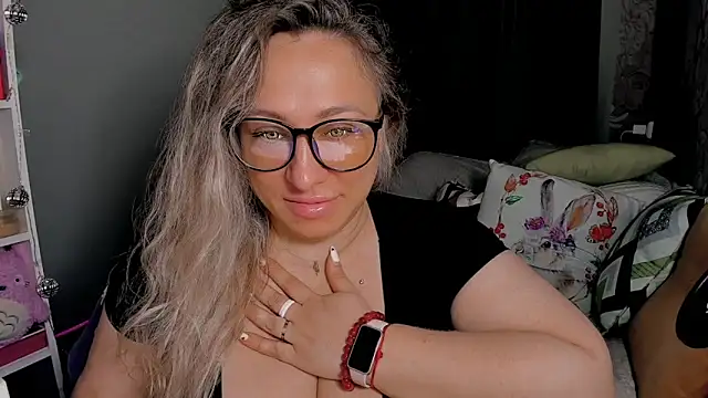 CumOnMy Tits online show from 03-10-26, 02:37