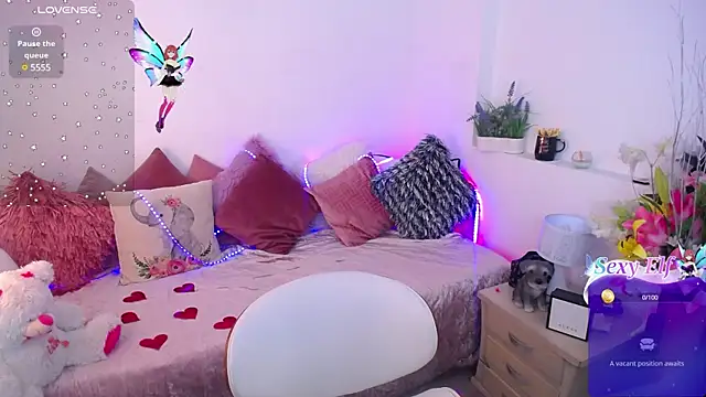 Snapshot of pamells_gs chatting on 02-08-25, 01:00 pamells gs online show from 02-08-25, 01:00