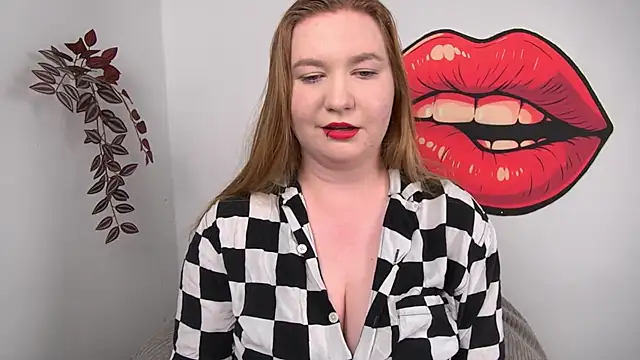 LaraDream online show from 02-28-26, 05:12