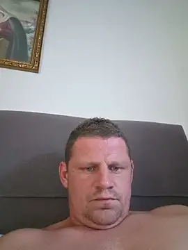 Snapshot of zagi3m23 chatting on 07-20-26, 04:53 zagi3m23 online show from 07-20-26, 04:53