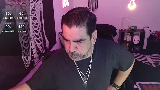 Snapshot of soyelcarlitos_ chatting on 06-06-26, 06:29 soyelcarlitos online show from 06-06-26, 06:29