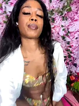 mismialove online show from 09-18-25, 04:26
