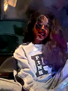 mismialove online show from 12-20-25, 08:28