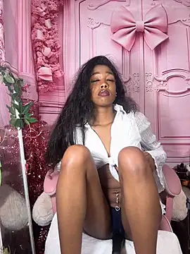 mismialove online show from 12-01-25, 11:49