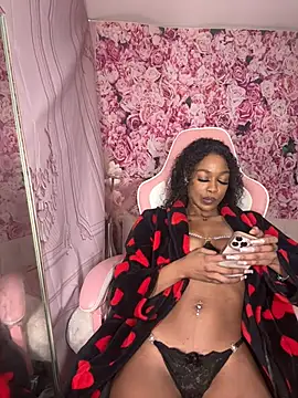 Snapshot of mismialove chatting on 04-21-26, 07:26 mismialove online show from 04-21-26, 07:26