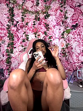 mismialove online show from 10-19-25, 08:33