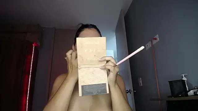 susan smith18 online show from 12-16-25, 01:15