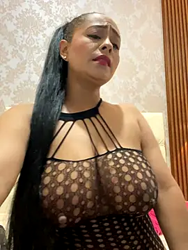 Snapshot of sofia_xxx02 chatting on 09-30-25, 12:11 sofia xxx02 online show from 09-30-25, 12:11