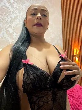 Snapshot of sofia_xxx02 chatting on 09-10-25, 12:04 sofia xxx02 online show from 09-10-25, 12:04