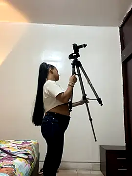 Snapshot of sofia_xxx02 chatting on 10-20-25, 11:55 sofia xxx02 online show from 10-20-25, 11:55
