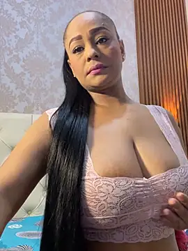 Snapshot of sofia_xxx02 chatting on 09-11-25, 12:16 sofia xxx02 online show from 09-11-25, 12:16
