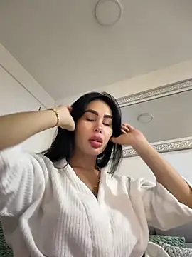 nelumbonucifera online show from 12-16-25, 02:27