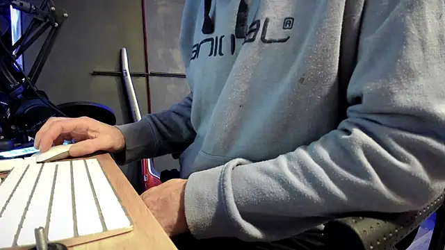 McPherson72 online show from 02-20-25, 03:56