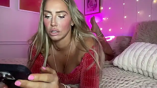 Fitnessbabe69 online show from 03-01-26, 07:52