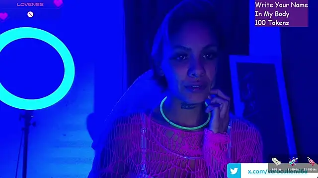 luci fer devil online show from 02-15-26, 01:17