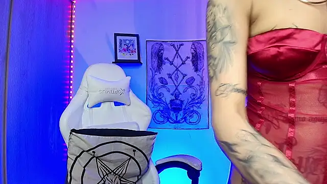 luci fer devil online show from 07-24-26, 06:37