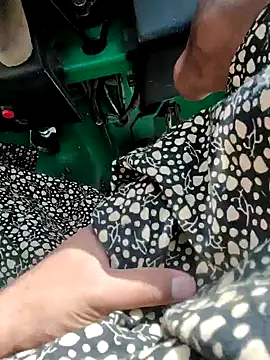 Kolkata   Boy online show from 12-29-24, 03:54