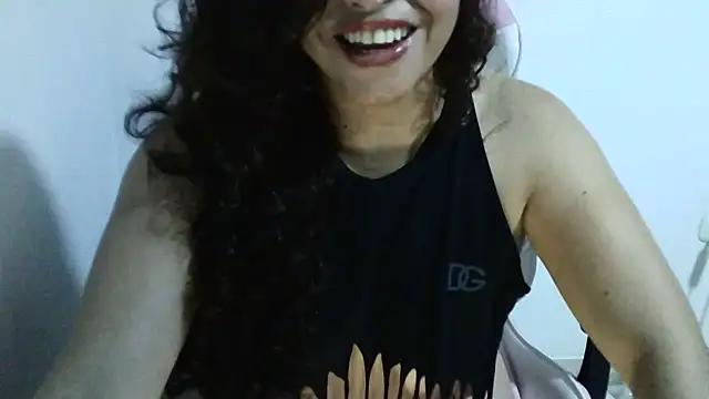 Snapshot of oso34hot chatting on 10-06-25, 01:56 oso34hot online show from 10-06-25, 01:56