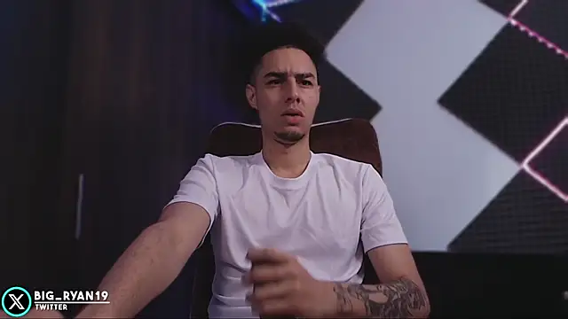 bigryann23 online show from 02-17-26, 02:47