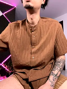 bigryann23 online show from 11-27-25, 02:34