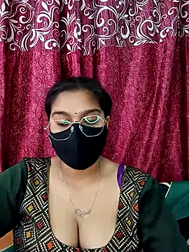 Snapshot of Jasmine_jaaan chatting on 05-11-26, 04:25 Jasmine jaaan online show from 05-11-26, 04:25