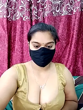 Snapshot of Jasmine_jaaan chatting on 04-28-26, 04:28 Jasmine jaaan online show from 04-28-26, 04:28
