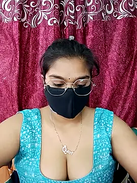 Snapshot of Jasmine_jaaan chatting on 05-09-26, 04:38 Jasmine jaaan online show from 05-09-26, 04:38